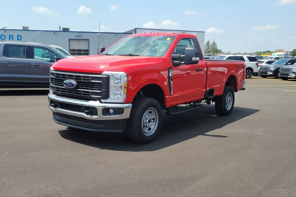 2025 Ford F-350 XL photo 1