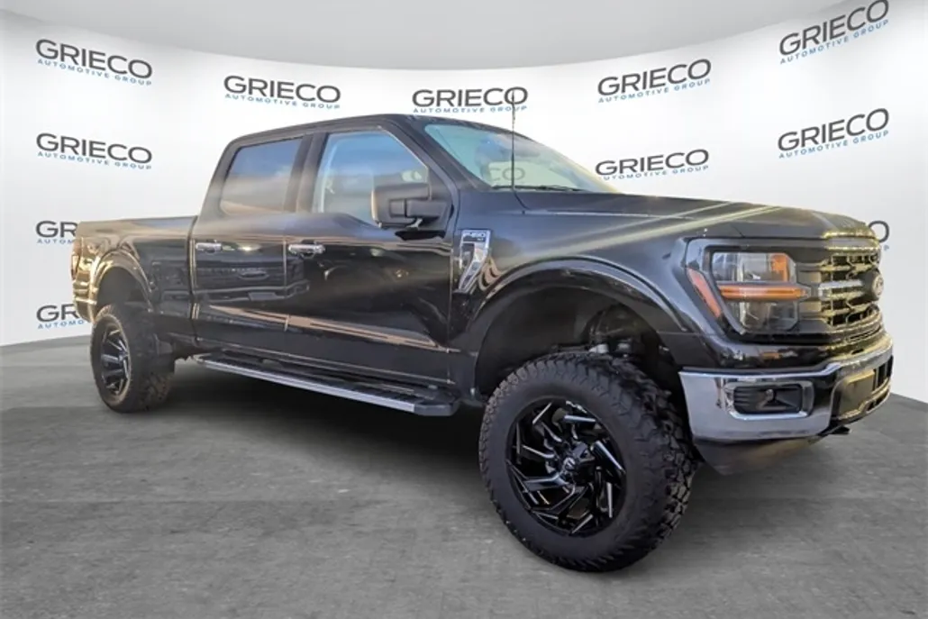 2024 Ford F-150 XLT photo 1