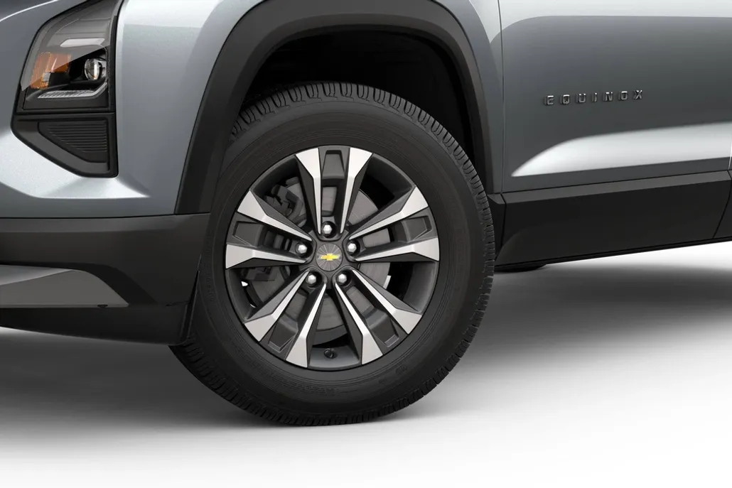 2026 Chevrolet Equinox LT photo 1
