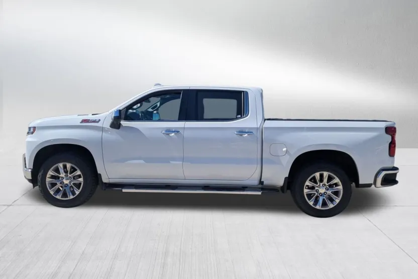 2021 Chevrolet Silverado 1500 LTZ photo 1