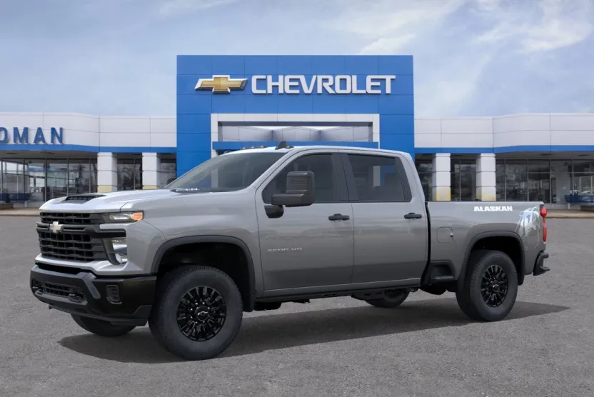 2026 Chevrolet Silverado 2500HD photo 1