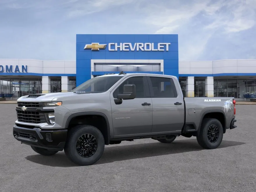 2026 Chevrolet Silverado 2500HD photo 1