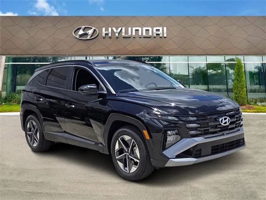 2025 Hyundai Tucson SEL photo 1
