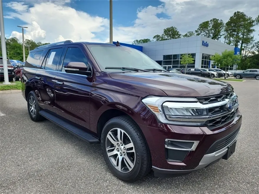 2024 Ford Expedition MAX Limited photo 1