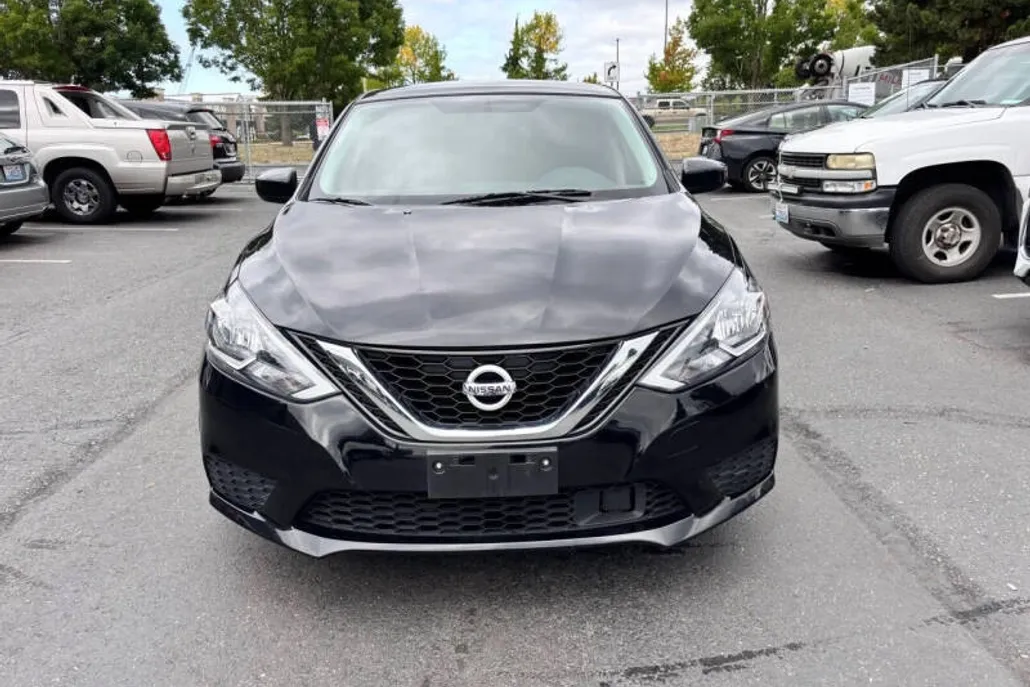 2019 Nissan Sentra photo 1