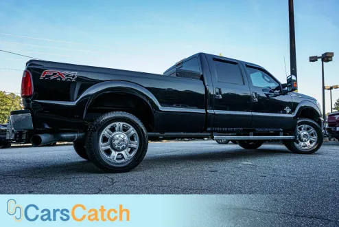 2016 Ford F-250 Lariat photo 2