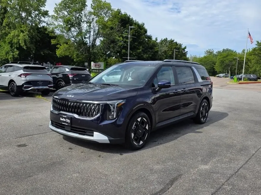 2026 Kia Carnival EX photo 1