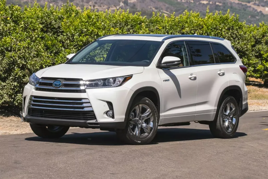 2019 Toyota Highlander Hybrid XLE photo 1