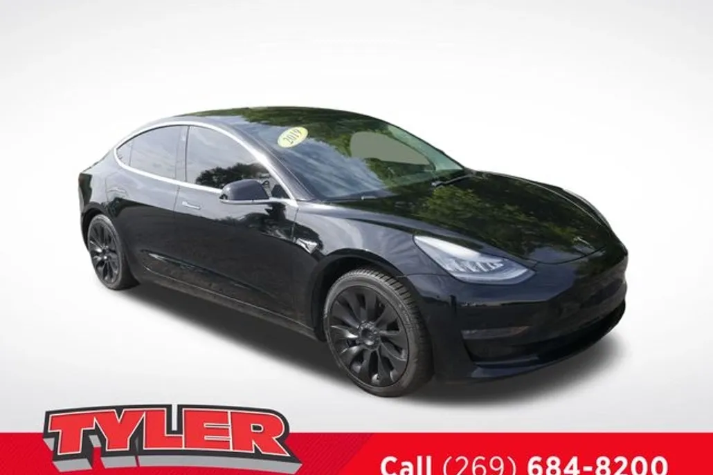 2019 Tesla Model 3 Long Range photo 1