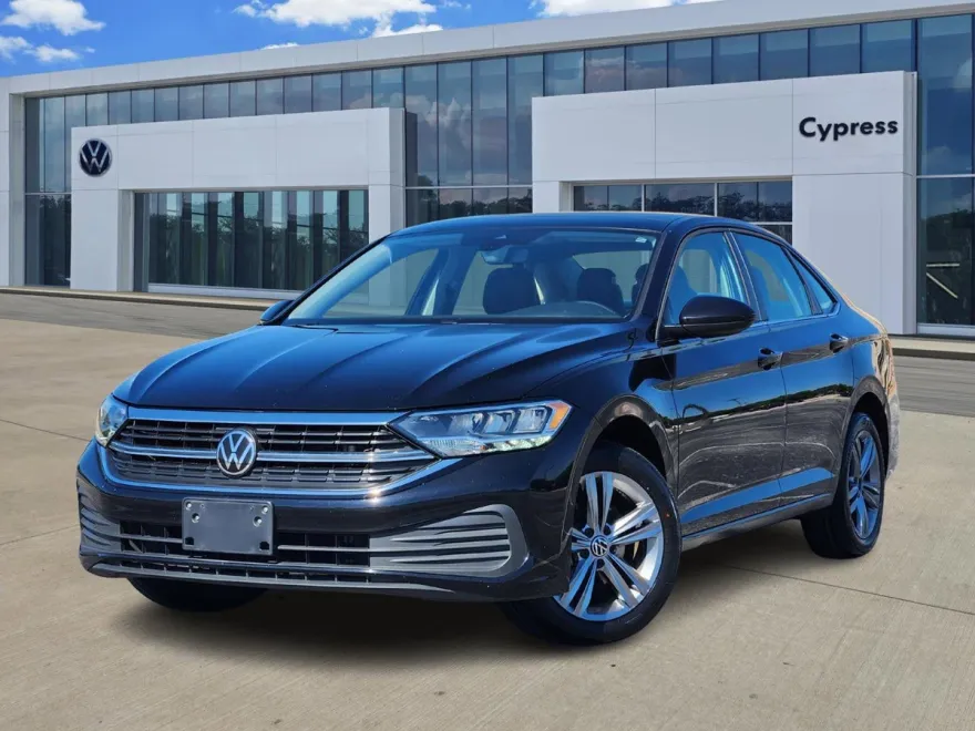 2024 Volkswagen Jetta SE photo 1