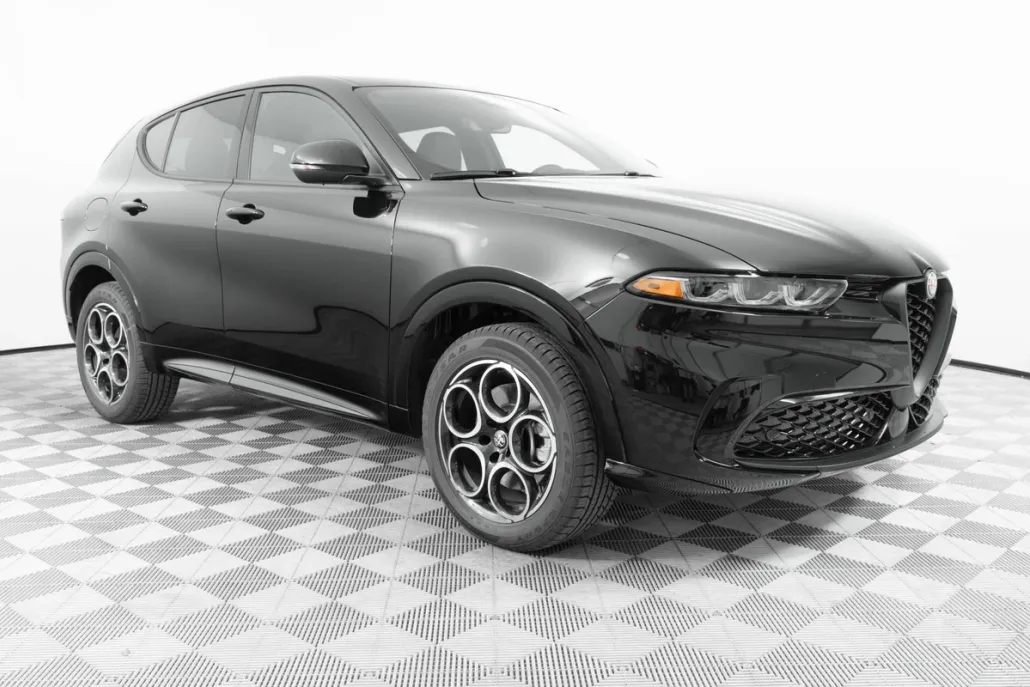 2025 Alfa Romeo Tonale photo 1