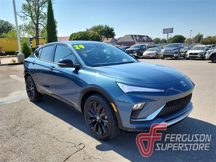 2024 Buick Envista ST photo 1
