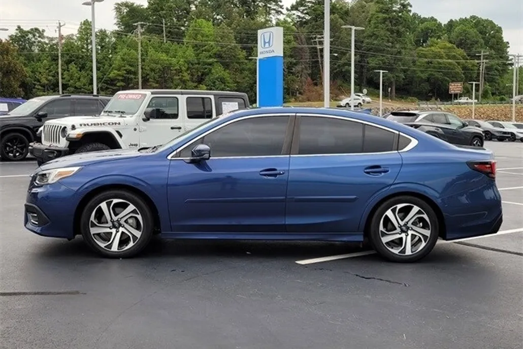 2022 Subaru Legacy Limited photo 1