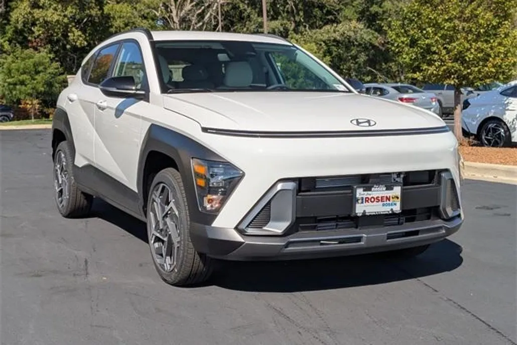2026 Hyundai Kona SEL photo 1