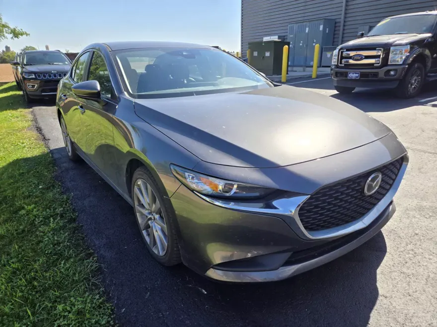 2021 Mazda Mazda3 Select photo 1