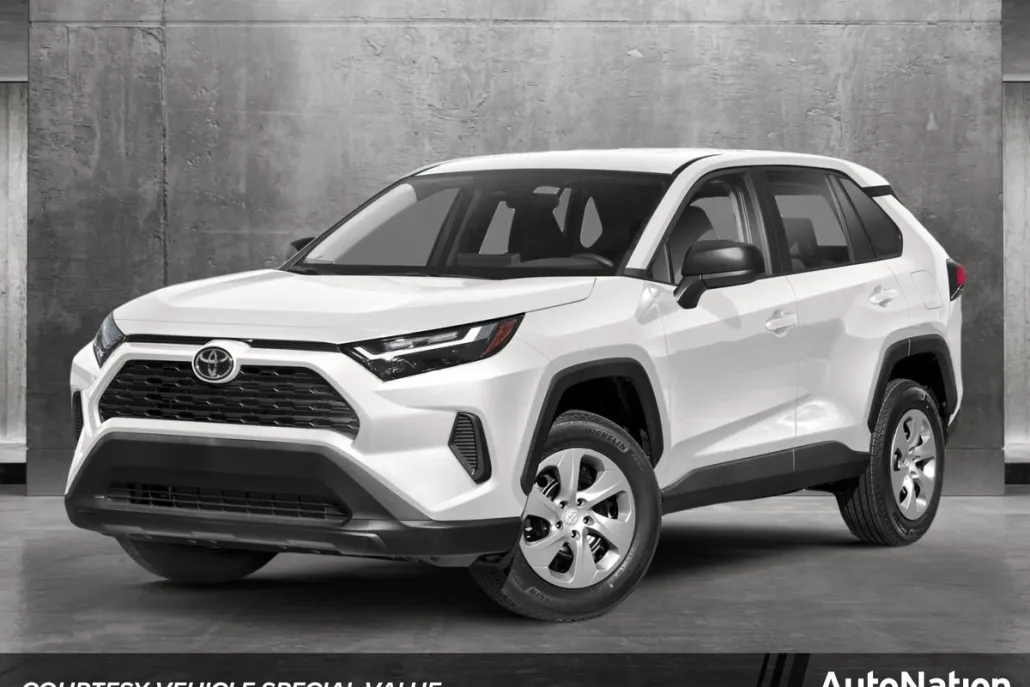 2024 Toyota RAV4 LE photo 1