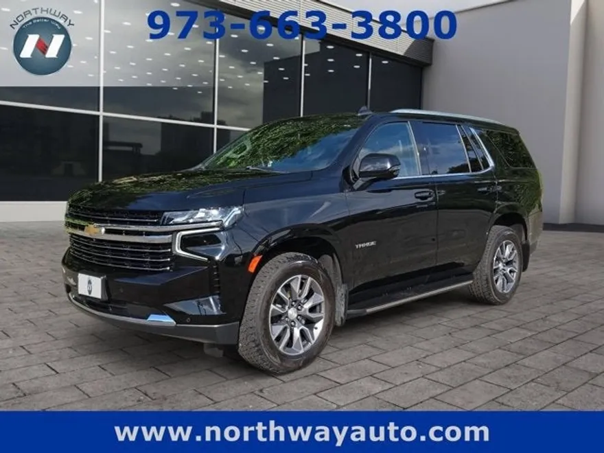 2022 Chevrolet Tahoe LT photo 1
