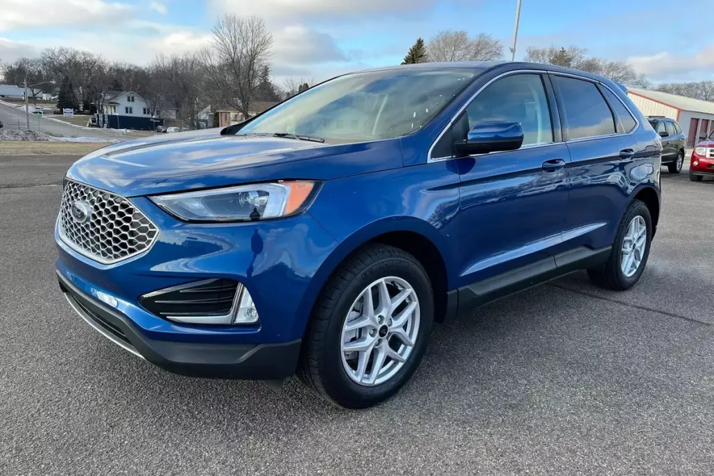 2024 Ford Edge SEL photo 1
