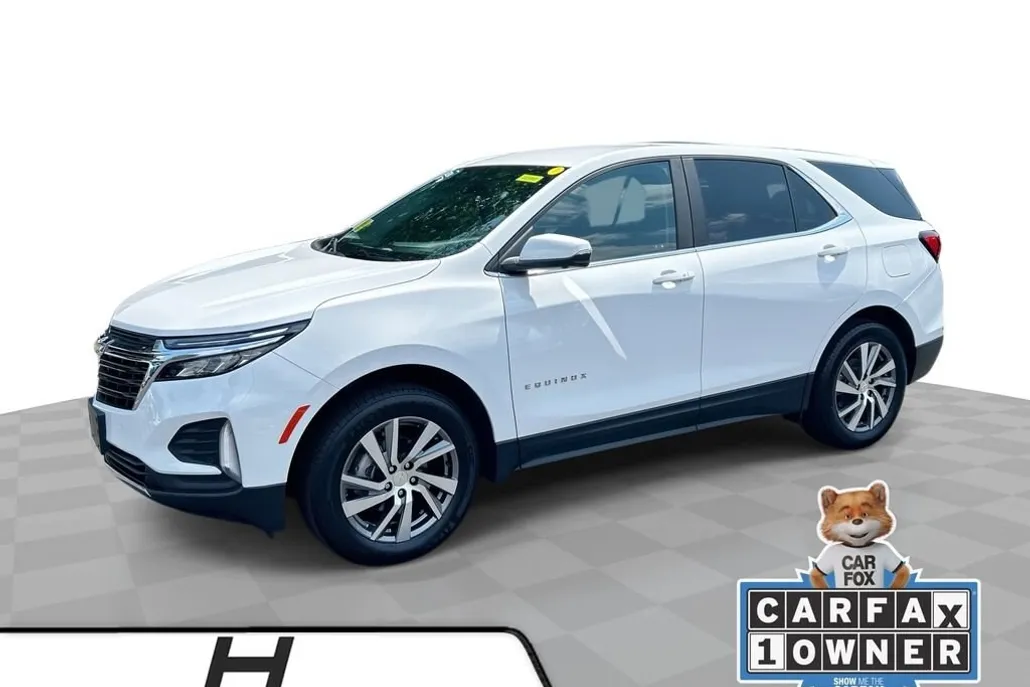 2024 Chevrolet Equinox LT photo 1