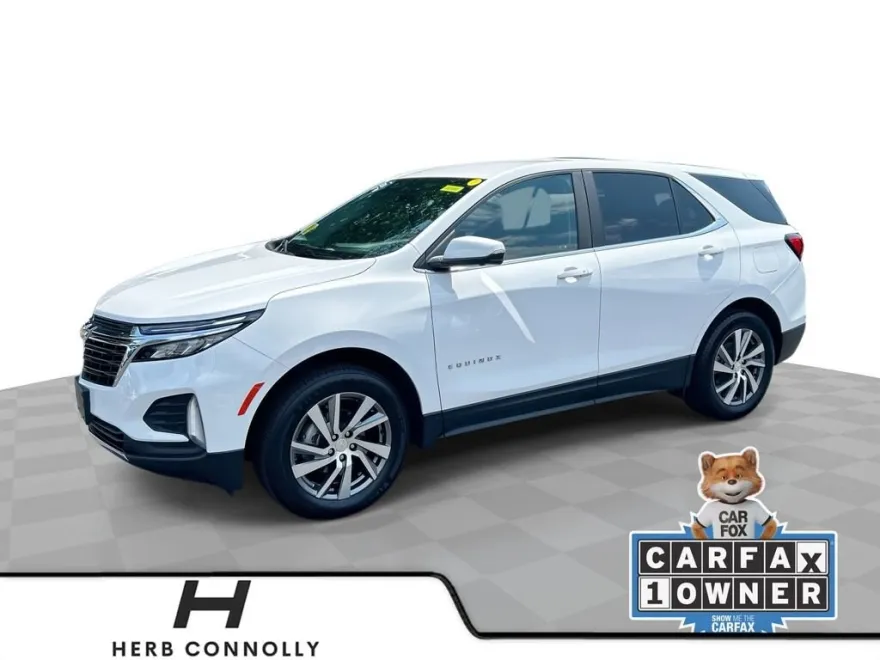 2024 Chevrolet Equinox LT photo 1