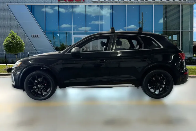 2022 Audi SQ5 Premium Plus photo 1