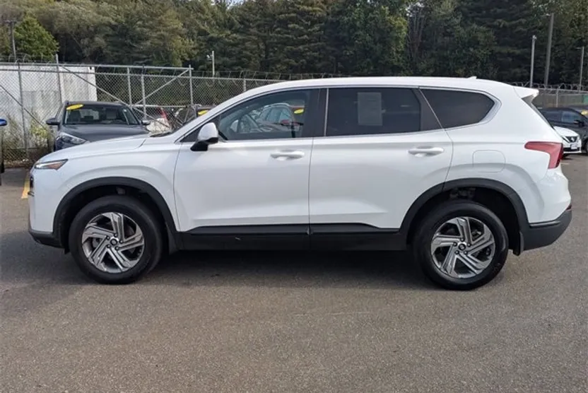 2023 Hyundai Santa Fe SE photo 1