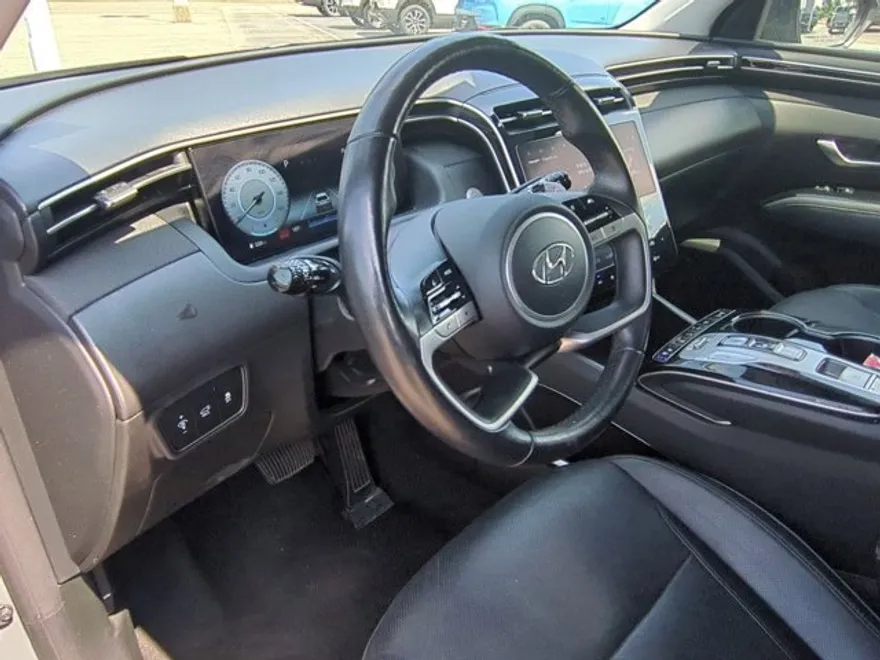 2024 Hyundai Tucson Limited photo 1