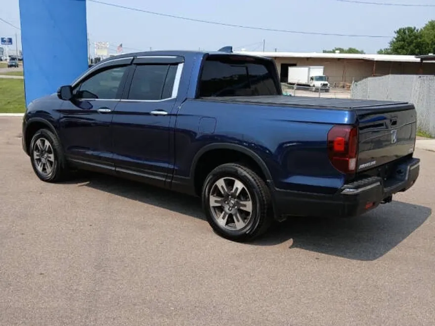 2017 Honda Ridgeline RTL-E photo 1
