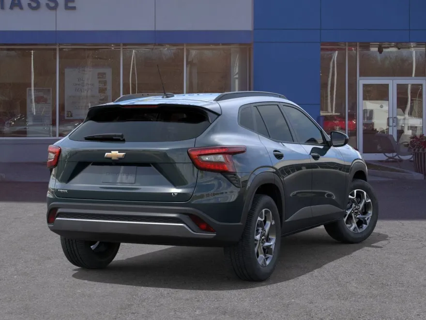 2026 Chevrolet Trax LT photo 1