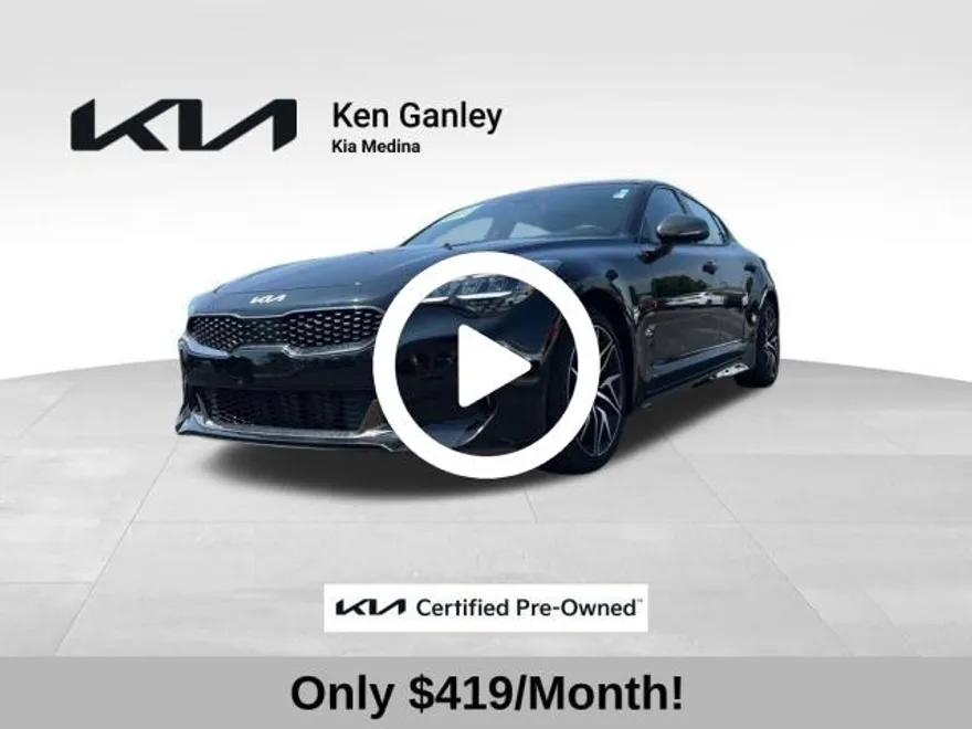 2023 Kia Stinger GT-Line photo 1