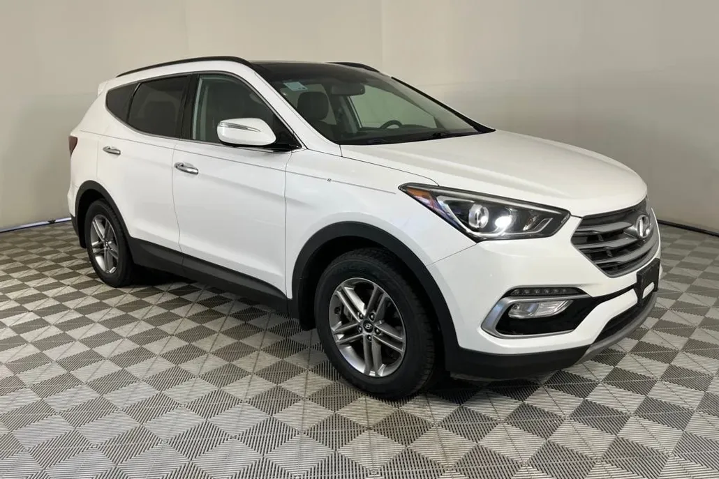 2018 Hyundai Santa Fe Sport Base photo 1