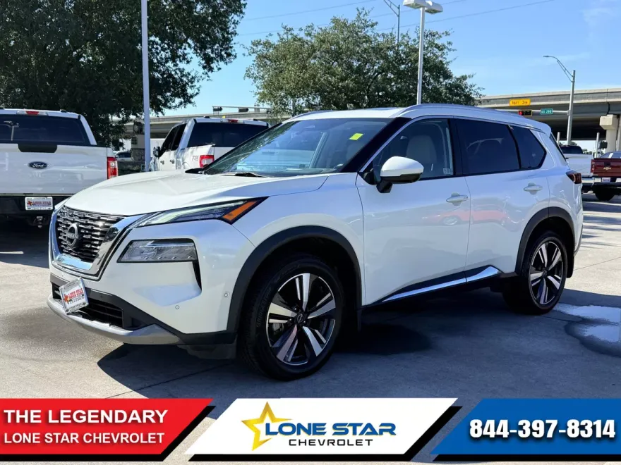2023 Nissan Rogue SL photo 1