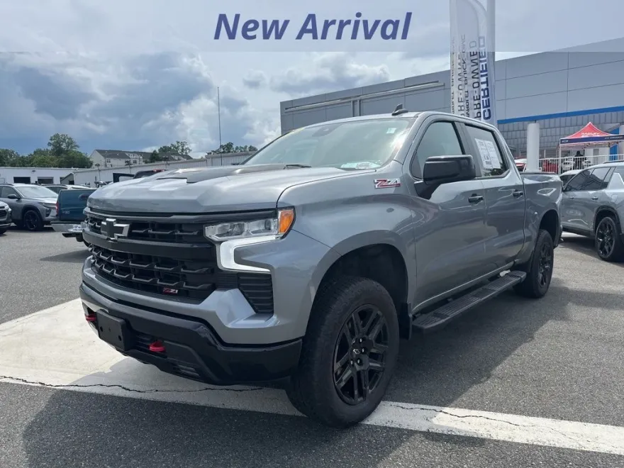 2024 Chevrolet Silverado 1500 LT Trail Boss photo 1
