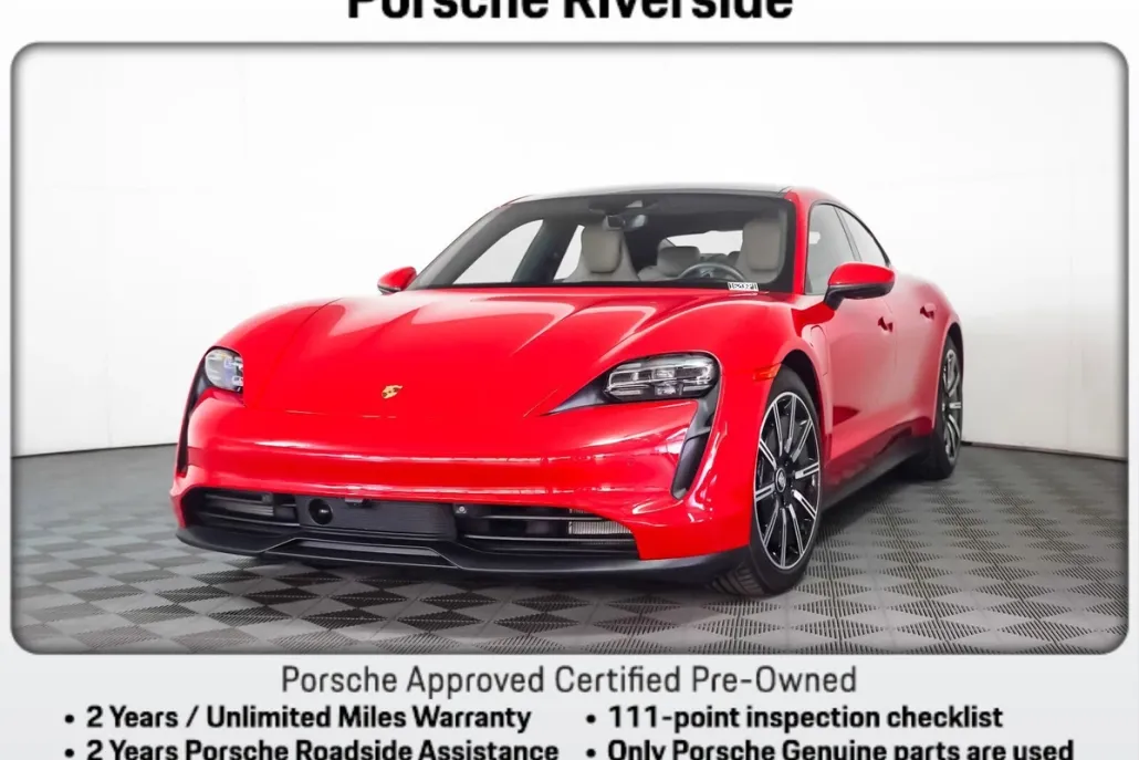 2023 Porsche Taycan photo 1