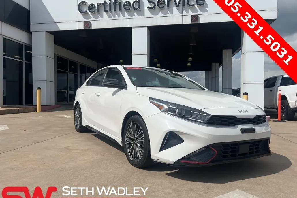 2023 Kia Forte GT-Line photo 1