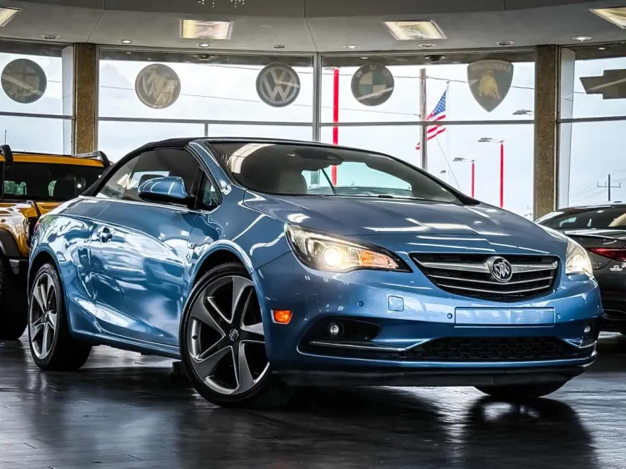 2017 Buick Cascada photo 1