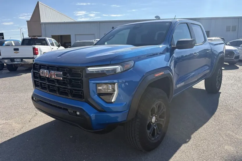 2023 Gmc Canyon Elevation photo 1