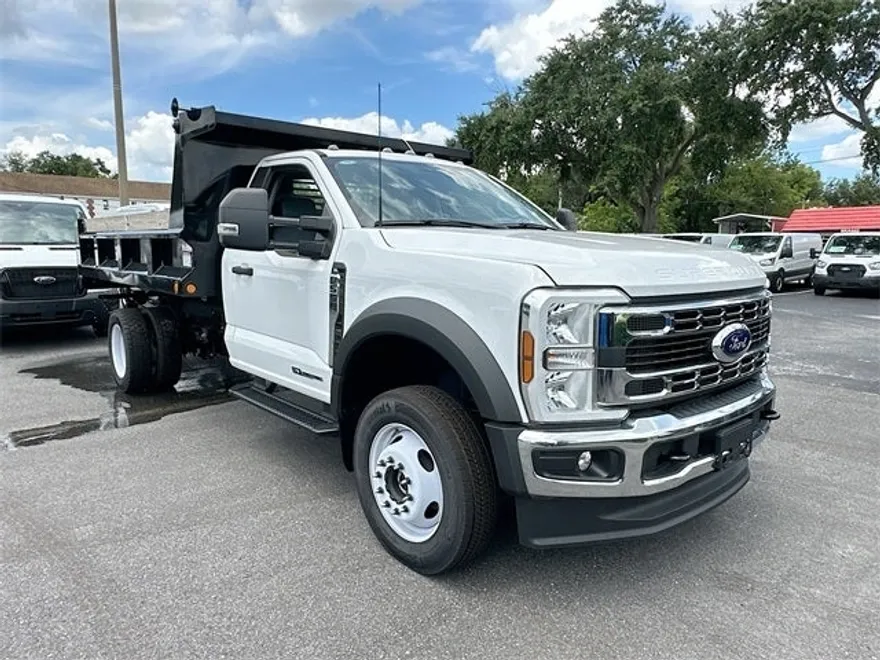 2024 Ford F-550 XL photo 1