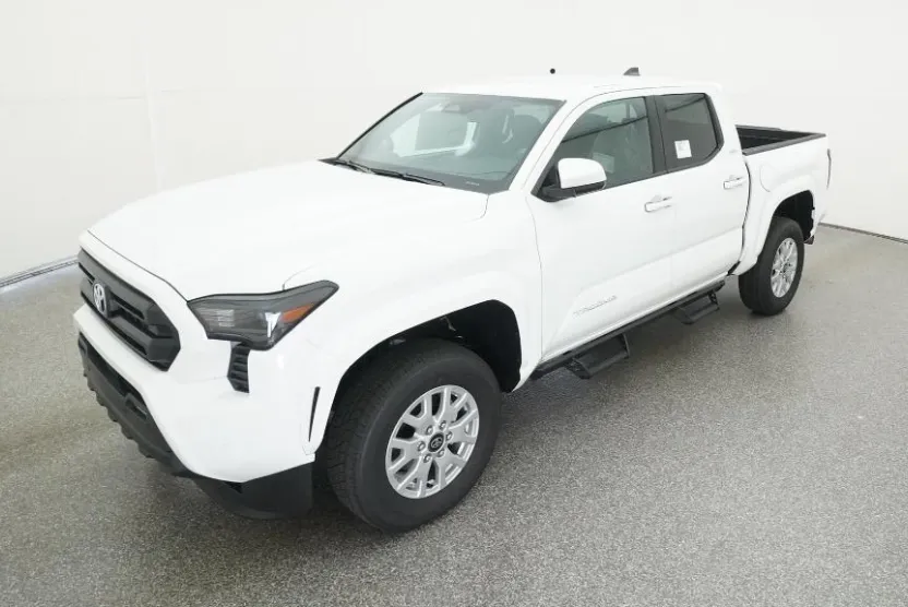2025 Toyota Tacoma SR5 Double Cab photo 1