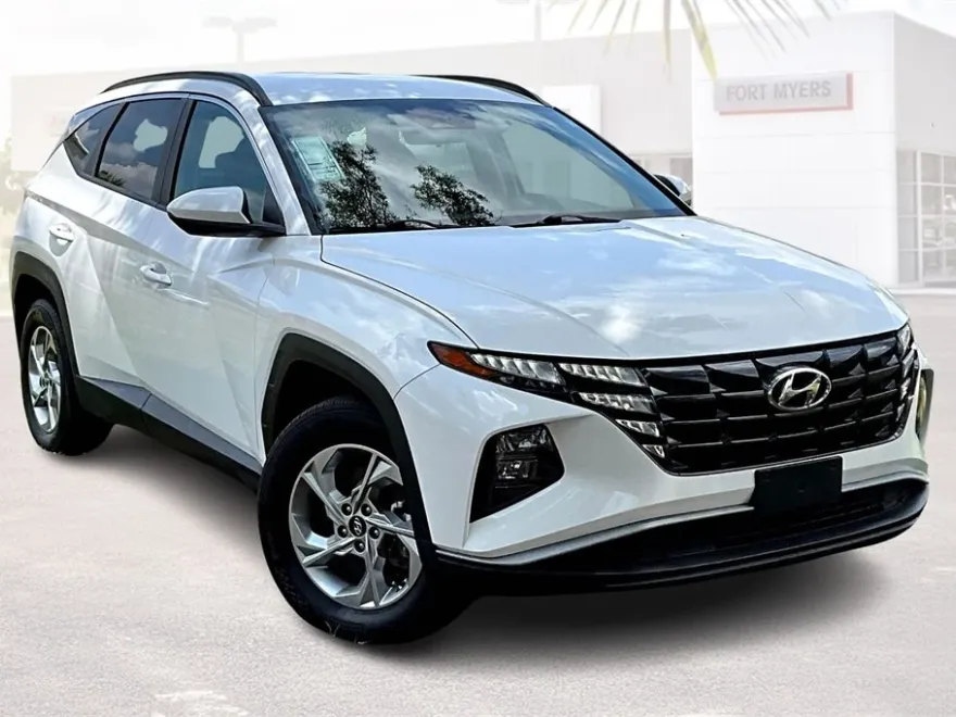 2024 Hyundai Tucson SEL photo 1