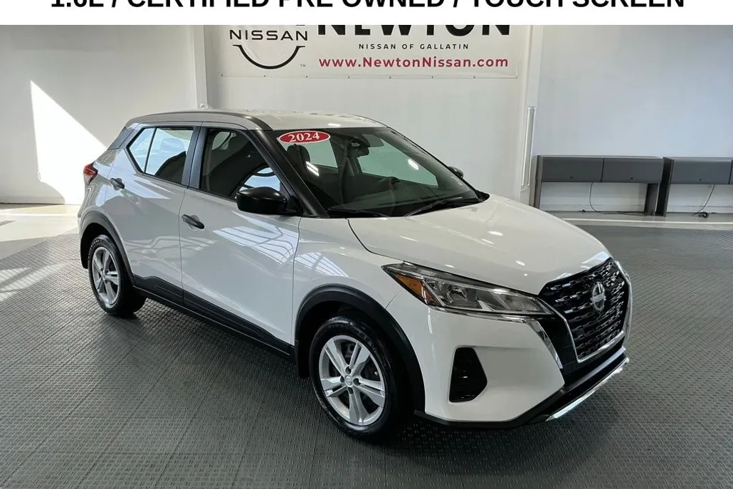 2024 Nissan Kicks S photo 1