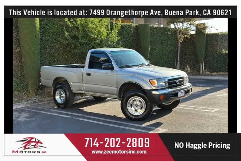 2000 Toyota Tacoma photo 1