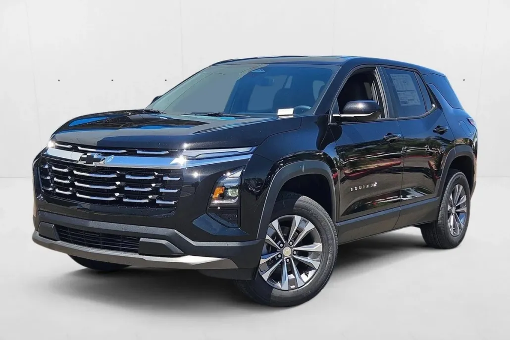 2026 Chevrolet Equinox LT photo 1