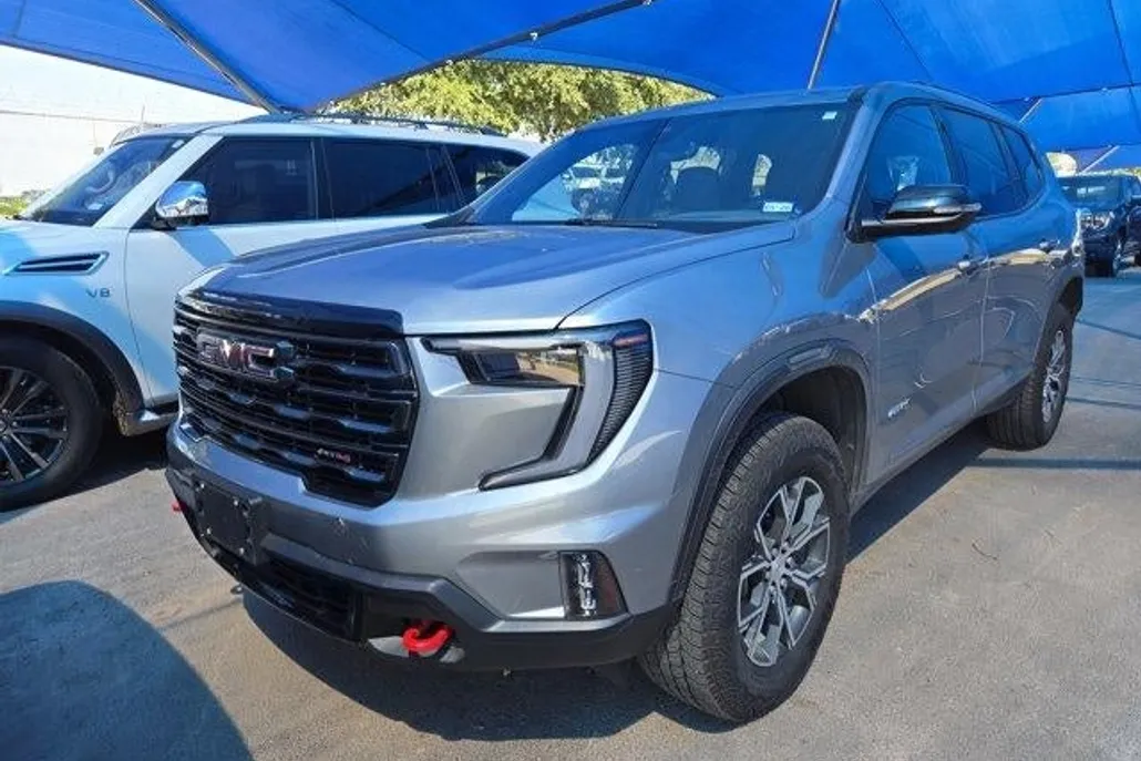 2024 Gmc Acadia AT4 photo 1