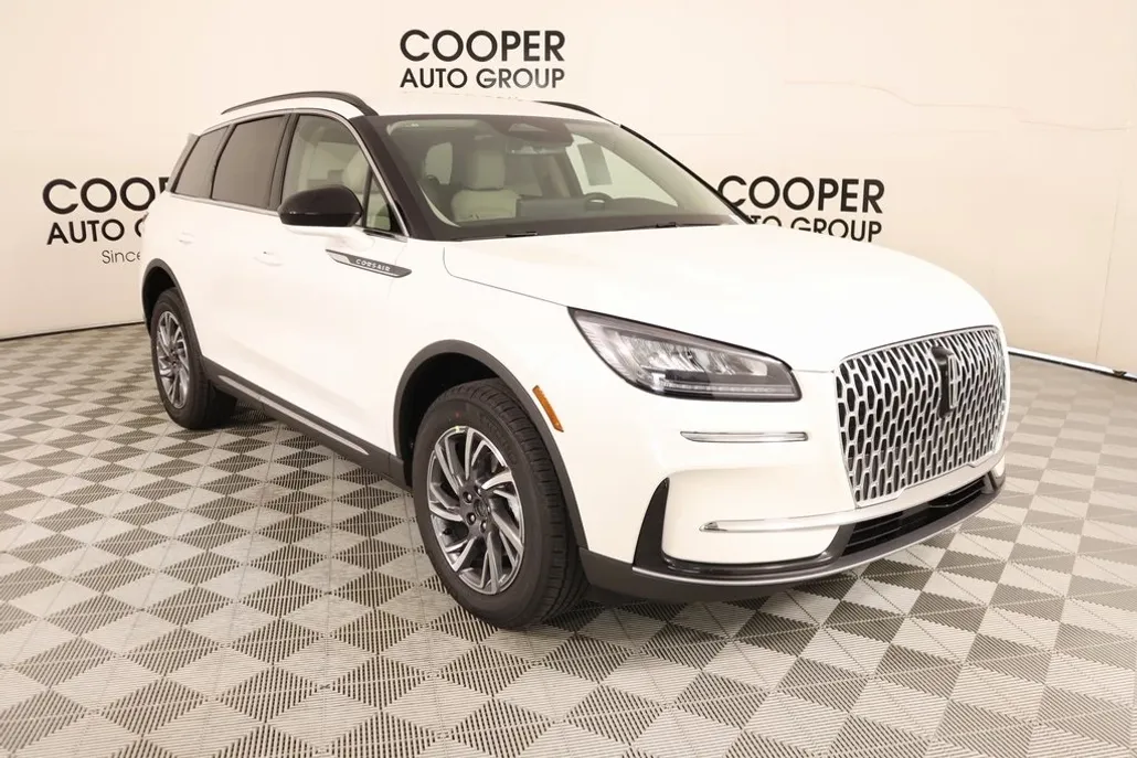 2026 Lincoln Corsair Premiere photo 1
