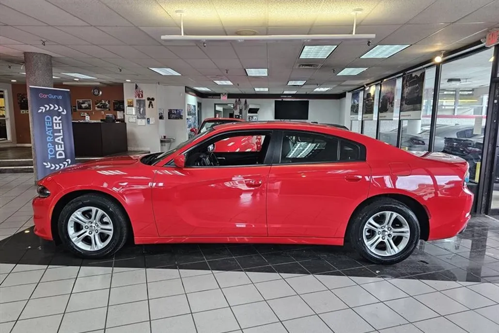 2022 Dodge Charger SXT photo 1