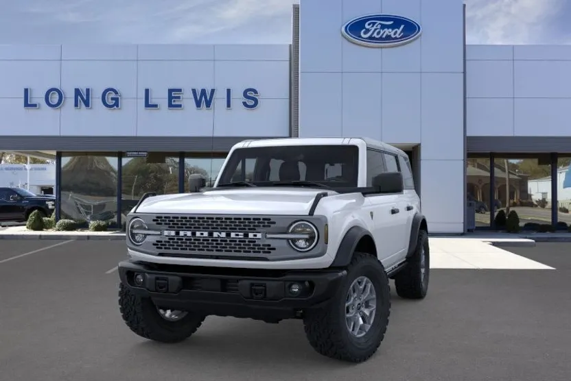 2025 Ford Bronco Badlands photo 1
