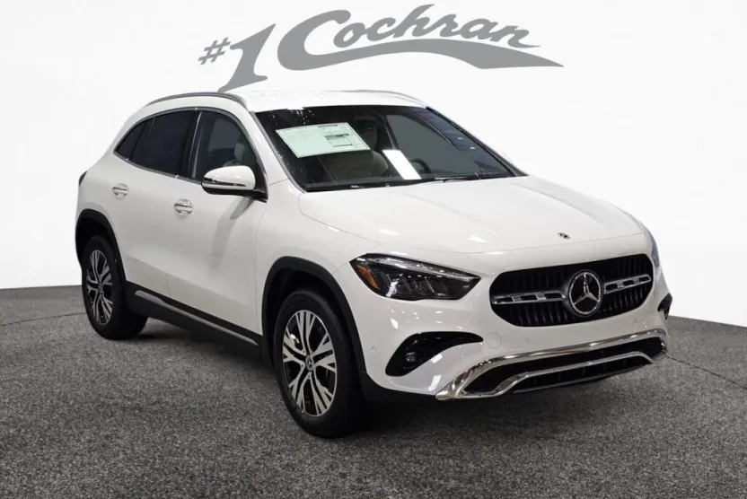 2025 Mercedes Benz GLA 250 4MATIC photo 1