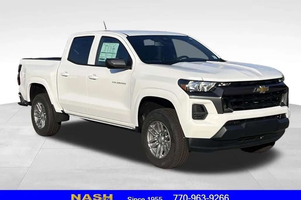 2026 Chevrolet Colorado LT photo 1