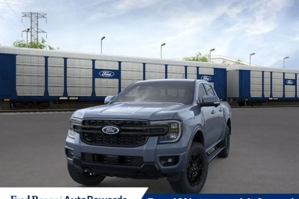 2025 Ford Ranger Lariat photo 1